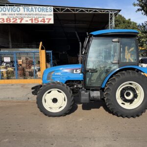 LS Tractor U60 Cabinado 4×4 Ano 2017 com Redutor de velocidade e Reversor Cod: 11