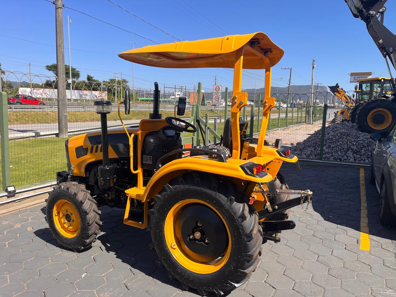 Trator Marca: Forza Modelo: FZT25 4x4 Ano: 2026 (Novo) - Imagem 3