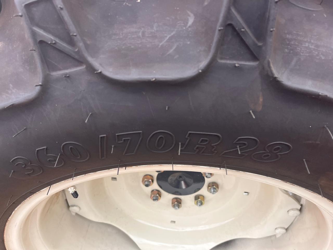Trator Agrícola novo Marca: PREET Modelo 9049 super/compacto , Cafeeiro, 4x4, com redutor de velocidade e Reversor de marchas. - Imagem 8